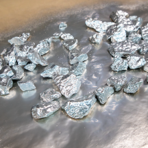 Bombe Peinture Chrome Finition effet chrome satine APP Chrom Spray 400ml