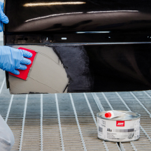 Mastic carrosserie voiture avec de la poussire d'aluminium Gris APP Alu 1,8kg