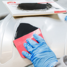 Mastic pour plastique avec durcisseur pour carrosserie voiture Noir APP Plastiflex