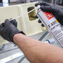 Cire pour corps creux carrosserie de voiture protection anti-rouille avec sonde flexible APP F400 500ml