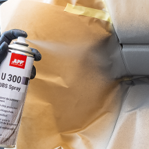 Anti gravillon antirouille en bombe noir pour carrosserie voiture APP U300 Spray 500ml